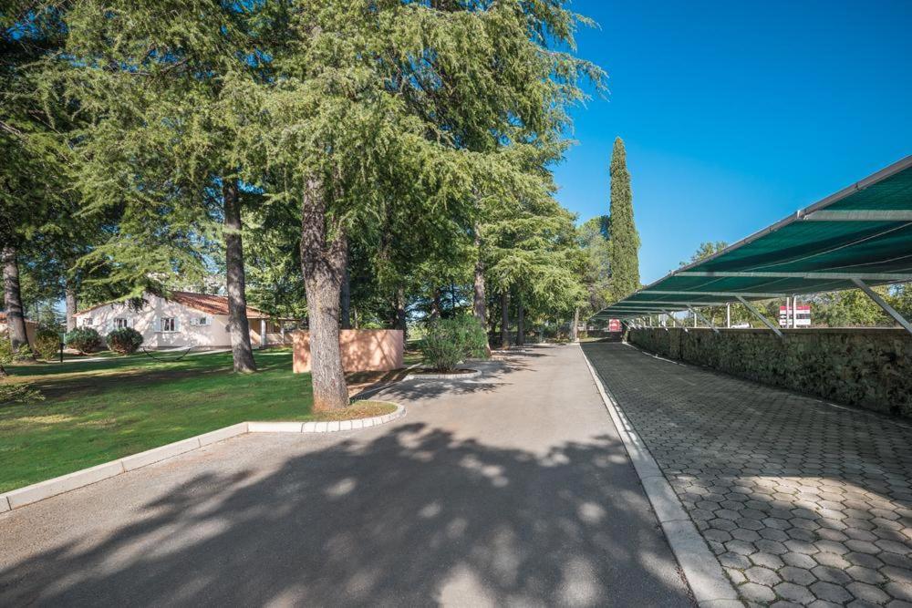 Apartments Materada Residence Пореч Экстерьер фото